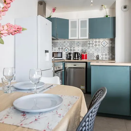 Vasco De Gama Serris